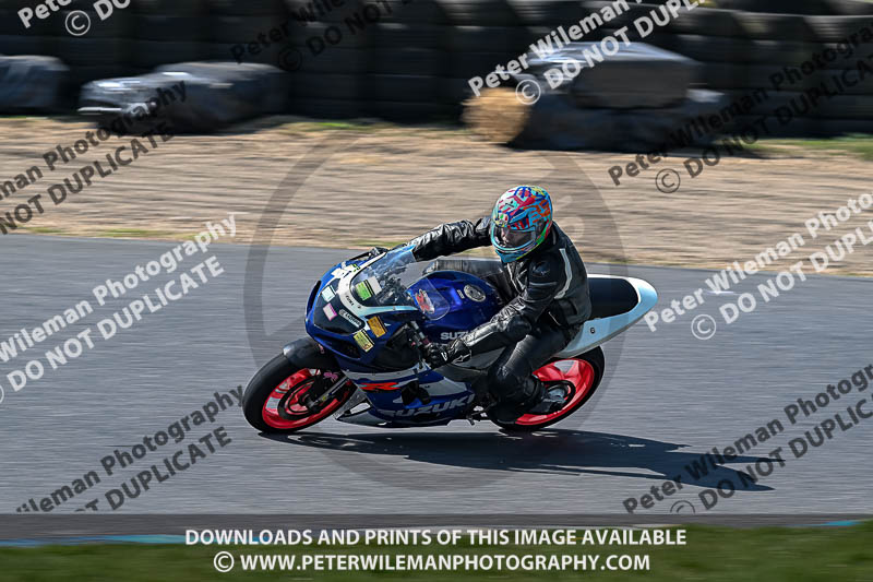enduro digital images;event digital images;eventdigitalimages;lydden hill;lydden no limits trackday;lydden photographs;lydden trackday photographs;no limits trackdays;peter wileman photography;racing digital images;trackday digital images;trackday photos
